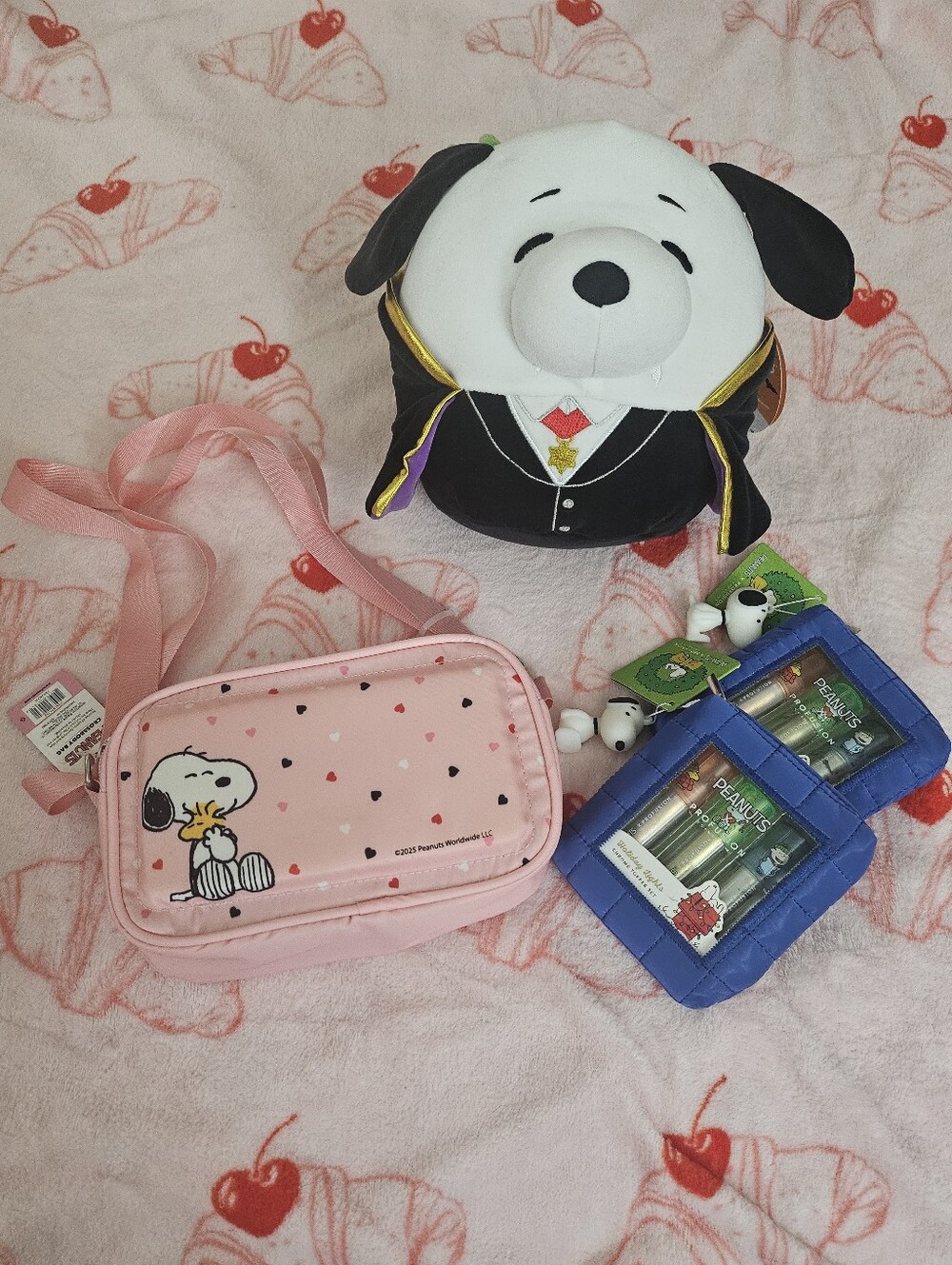 Peanuts Snoopy Bundle - Picture 1 of 4